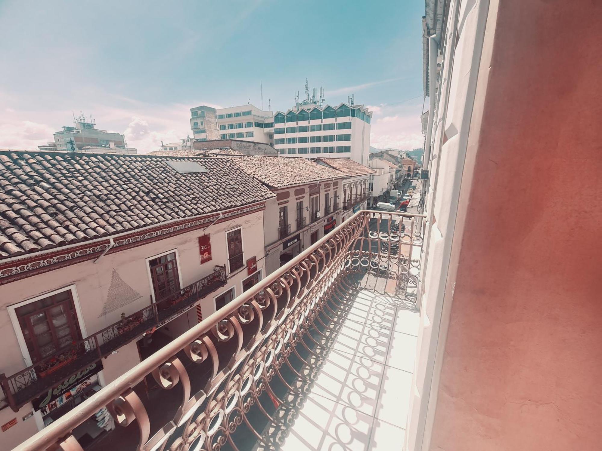 Gato Negro 民宿 Cuenca